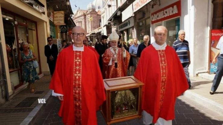 Αντιδρούν οι ιερείς στη Μυτιλήνη για τις εκδηλώσεις προς τον (καθολικό) Άγιο Βαλεντίνο
